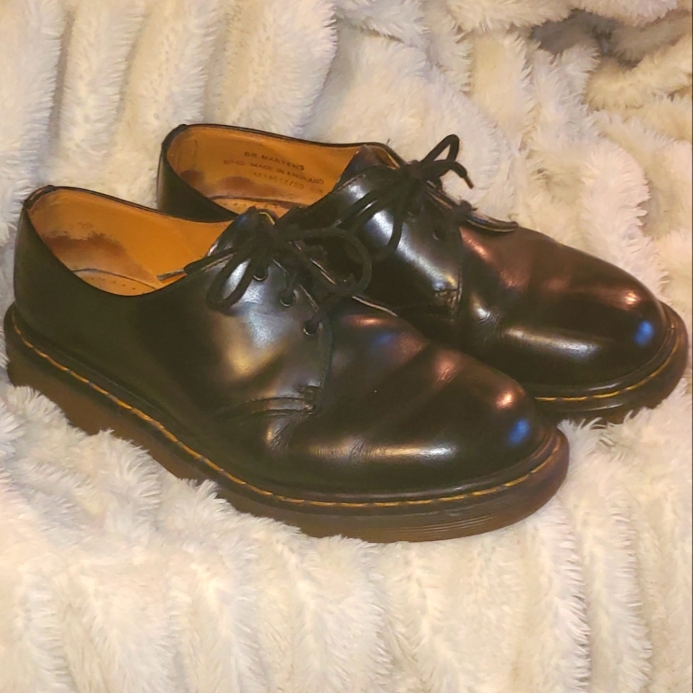 Vintage Dr.Martens 3 Eye Oxford Made In England Sz.8